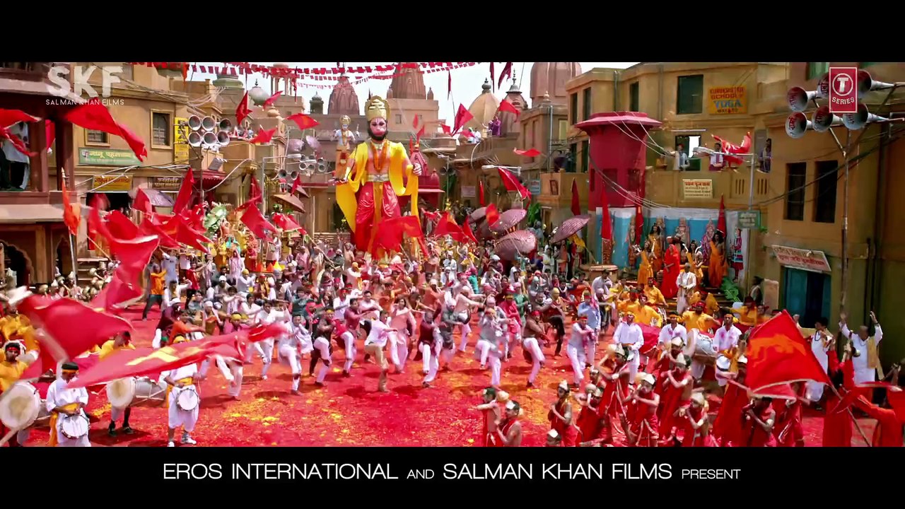 Selfie Le Le Re VIDEO Song  Bajrangi Bhaijaan...