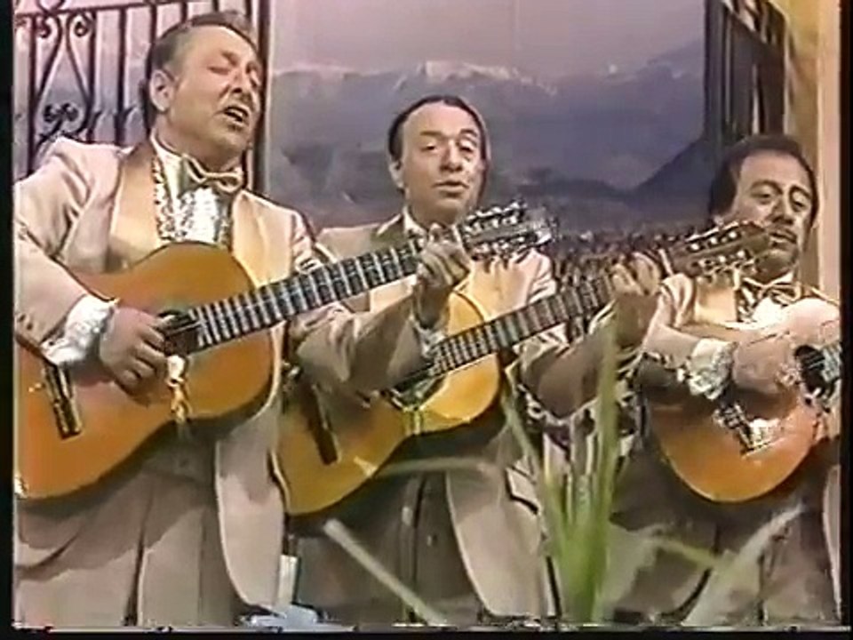 TRIO LOS  SANTOS  ( E S O ) DE ALVARO CARRILLO