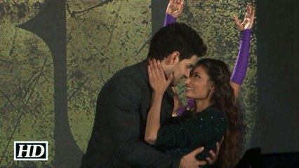 Hero Music Concert Sooraj and Athiyas Stunning Live Performance