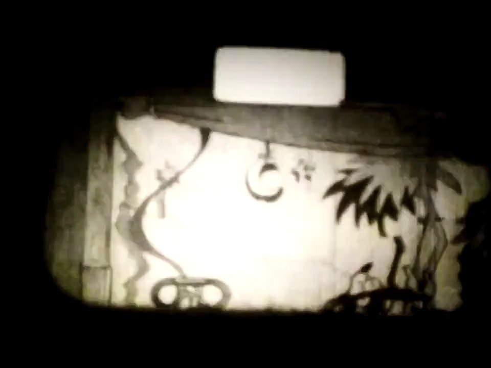 Rare black & white Mickey Mouse cartoon on 9.5mm film. Played on Pathescope 200b 1930s projector.