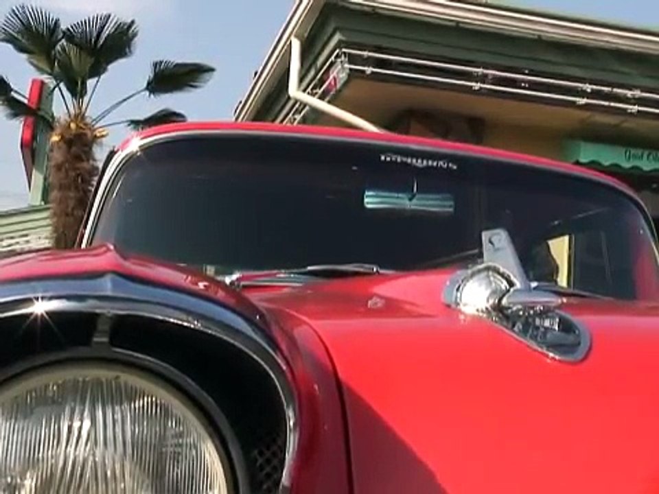 １９５０年代の自動車（アメ車）がいっぱい！