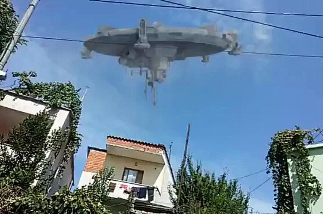 Alien ne toke