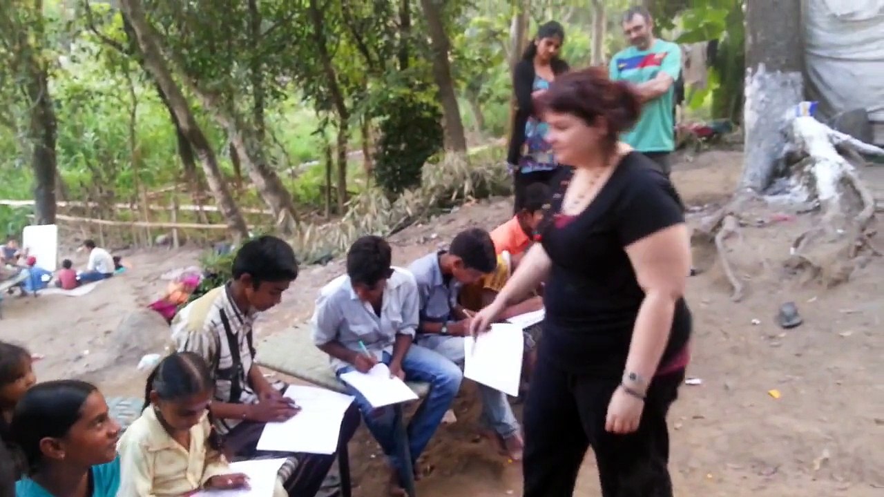 Street Children Volunteering in India with iSpiice