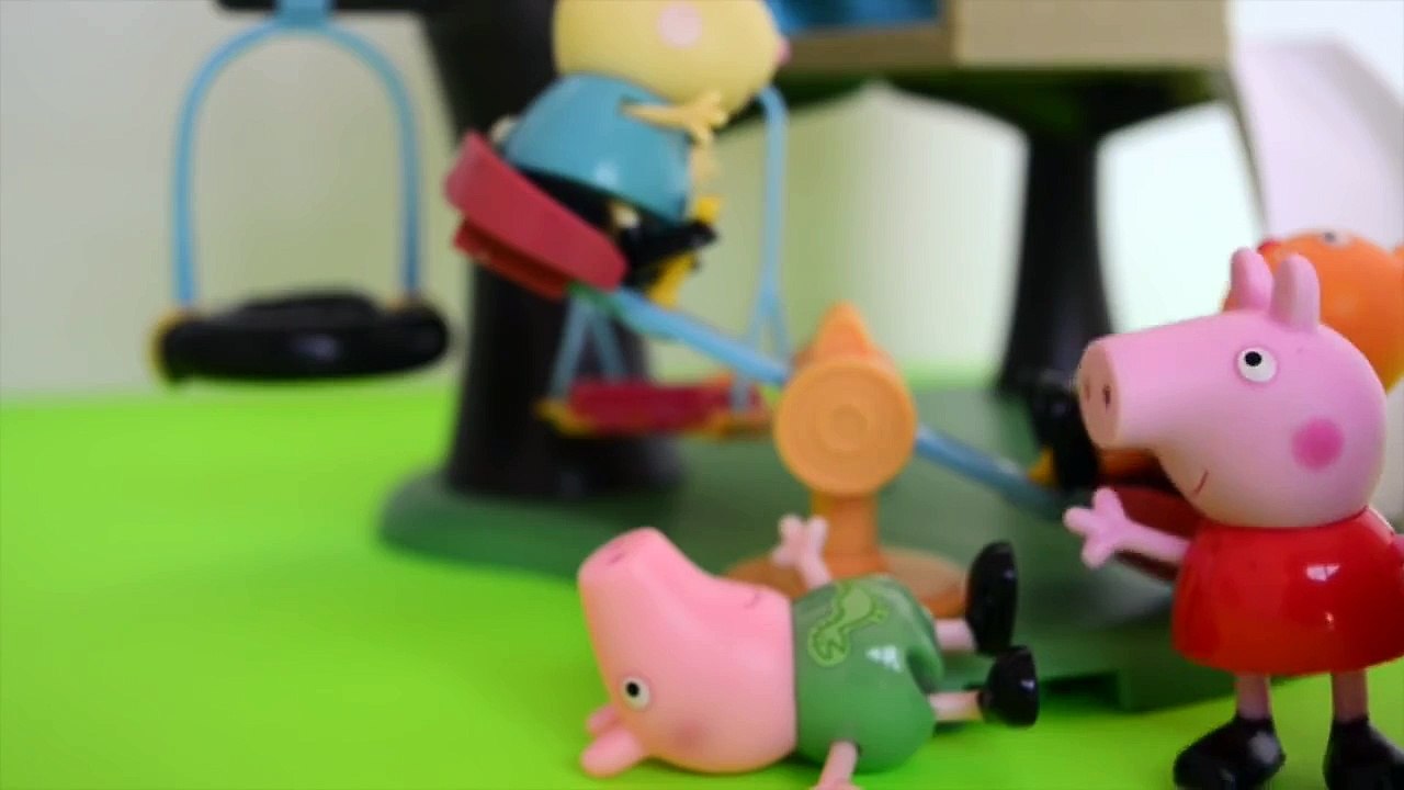 Pig George da Familia Peppa Pig Vai Brincar no Parquinho!!! Em Portugues