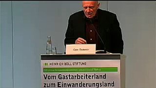 Keynote: Zwischen Partizipation und Segregation - Cem Özdemir