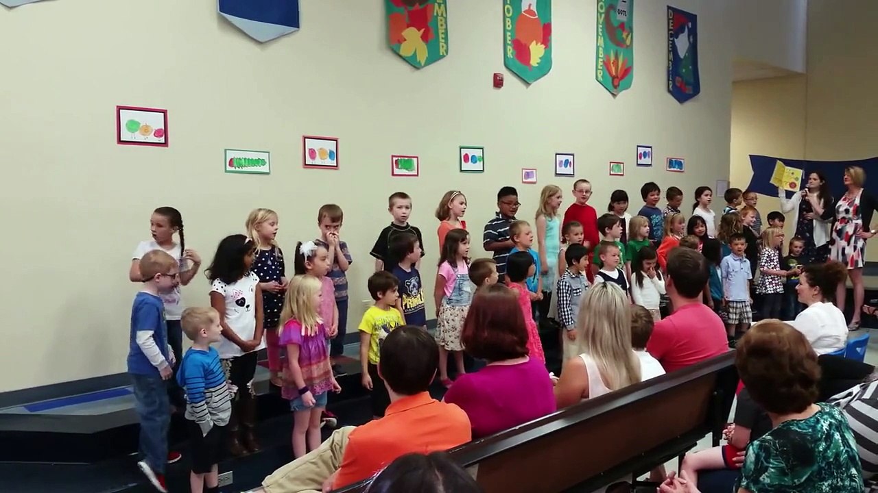 Pete the Cat Story & Five Little Speckled Frogs