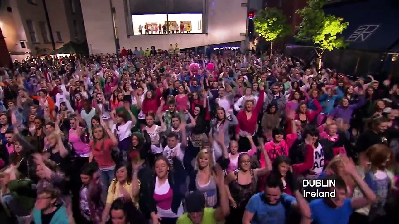 Madcon - Glow - Eurovision Song Contest 2010 - Eurodance Flashmob - HD1080p