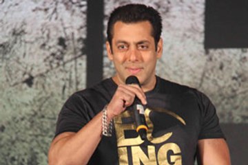 Salman develops cold feet at Hero's music concert