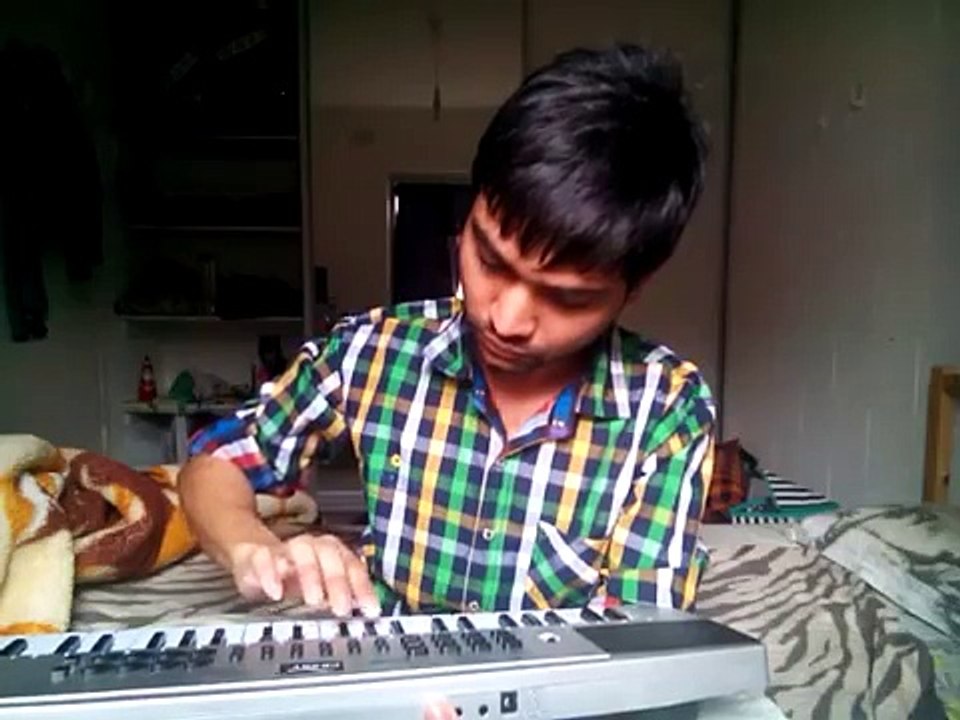 "Tum hi ho" Piano tune from Aashiqui 2 (Instrumental)