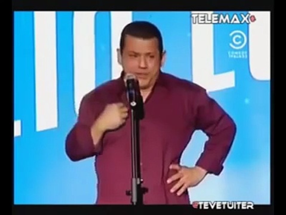 Emilio Lovera Stand Up 2013