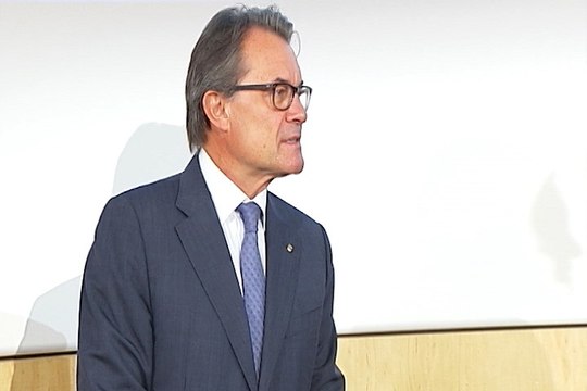 Mas contesta a CEOE y a Cámara Comercio de España