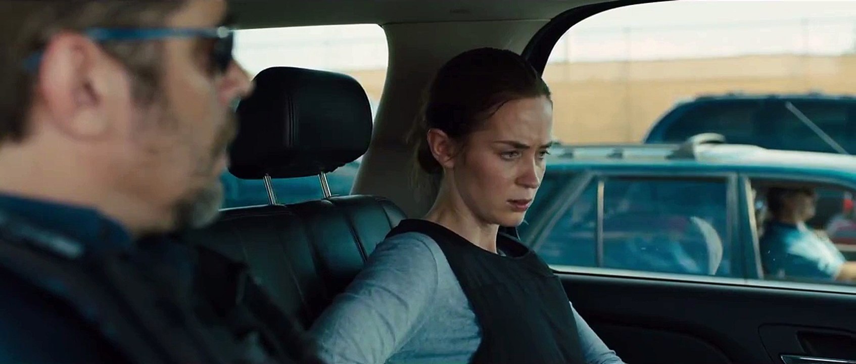 Sicario (2015) - Extrait "L'Autoroute" [VOST-HD]