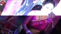 Adorable Amruta Khanvilkar Sexy Navel Scene