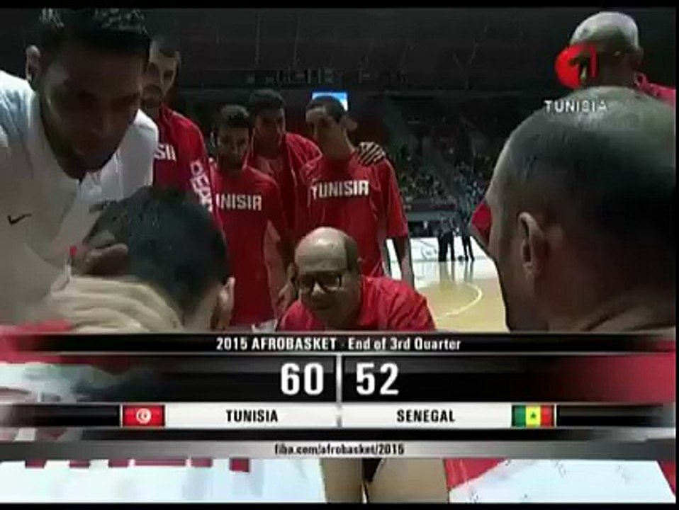 مدرب المنتخب التونسي متاع الباسكات عادل التلاتلي يكفر ويسب عالمباشر في الوطنية !!!! ملا فضايح وملا مستوى  !!! +18
