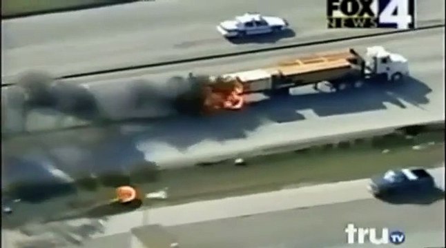 5 случаев на дорогах. Видео погоня за фурой. Байден гонится за грузовиком. США погоня за фургоном.
