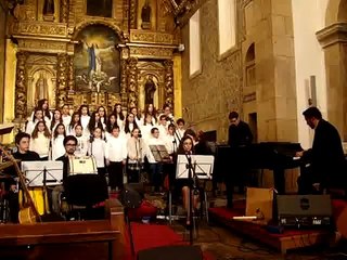 Os anjos estão cantando...