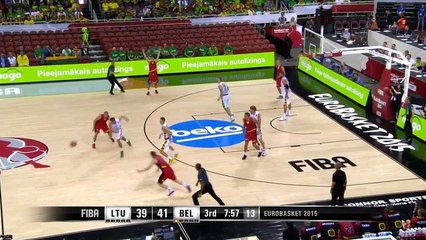 Kalnietis with the Steal and One-Handed Jam! - EuroBasket 2015