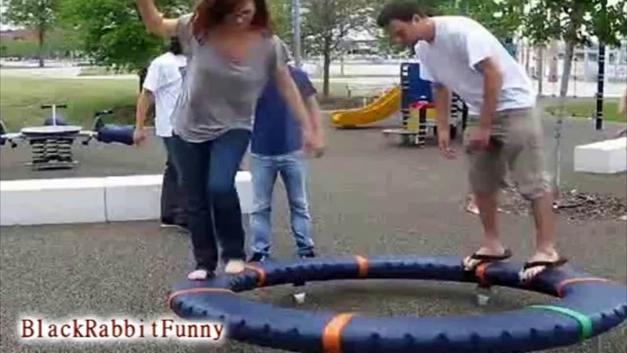 Golpes Y Caidas Dolorosas, Tonterias De La Gente & Más - Compilación 20 Agosto 2011