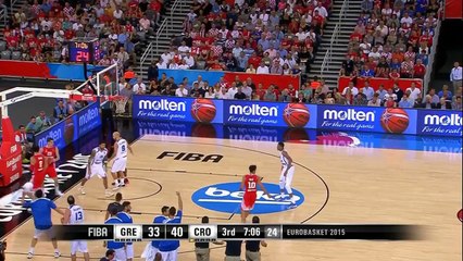 Printezis' Amazing Poster Dunk on Saric! - EuroBasket 2015
