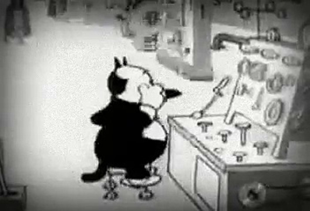 Cubby Bear Opening Night 1933 Van Beuren Studios