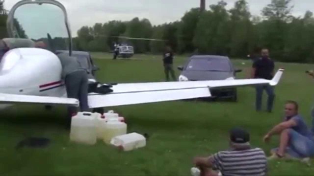 Tjetër avion me drogë Shqipëri - Itali, 4 të arrestuar me 80 kg