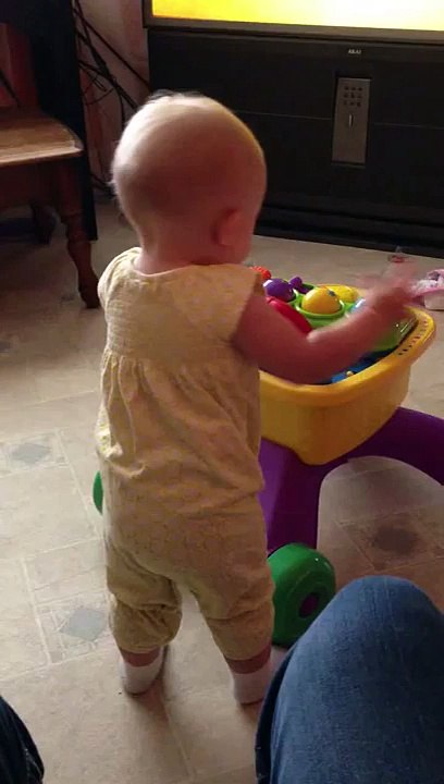 Baby fall down