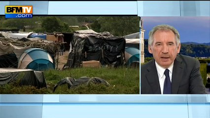 Bayrou propose des "zones protégées dans les pays d'où les migrants viennent"