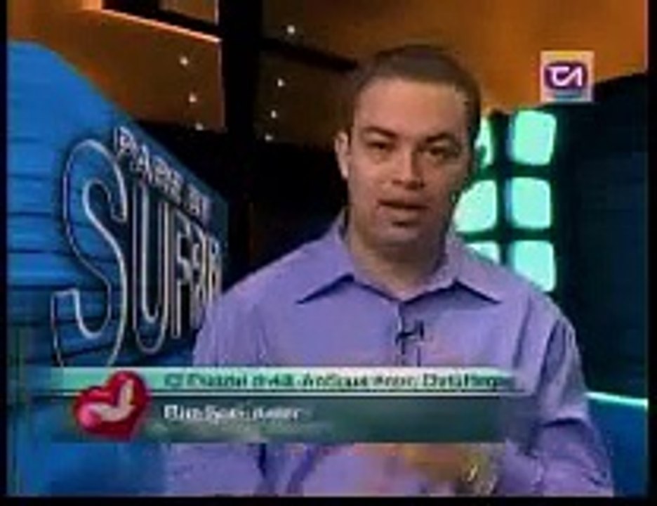 Pare de Sufrir - Engañando a dominicanos con agua, rosas y otros amuletos