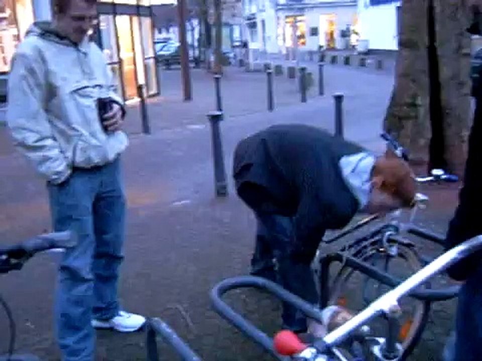 als je fietsslot echt niet meer open gaat..