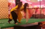 Lash Larkion Ka Stage Mujra || HD Dance Video