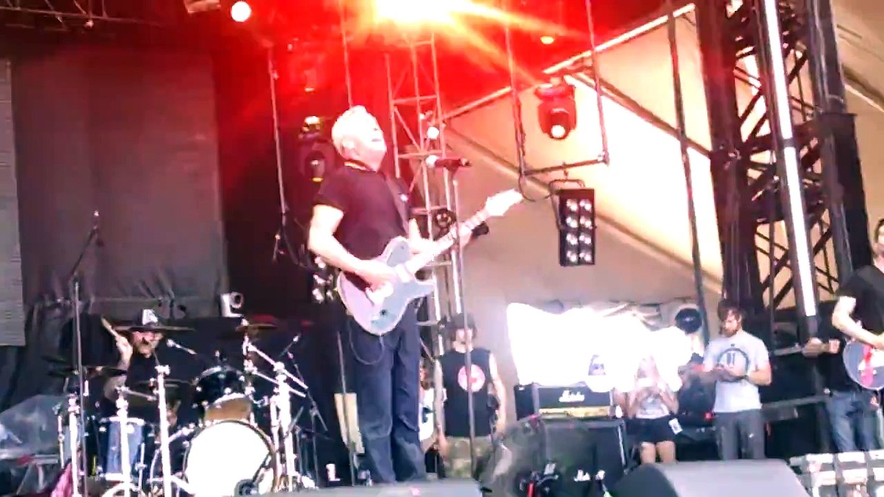 Goldfinger - 99 Red Balloons | Amnesia Rockfest 2015