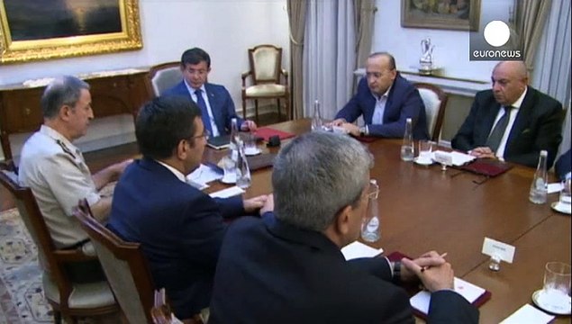 Turquía promete limpiar las montañas de terroristas tras la muerte de 16 soldados en un ataque del PKK