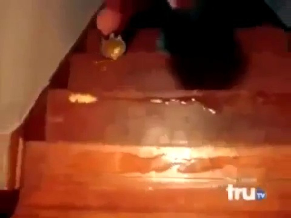 BOYFRIEND PRANKS DRUNK GIRLFRIEND WITH HILARIOUS FAKE STAIR FALL