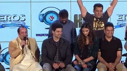 Salman Khan Targets Shah Rukh Again at Hero Music Concert