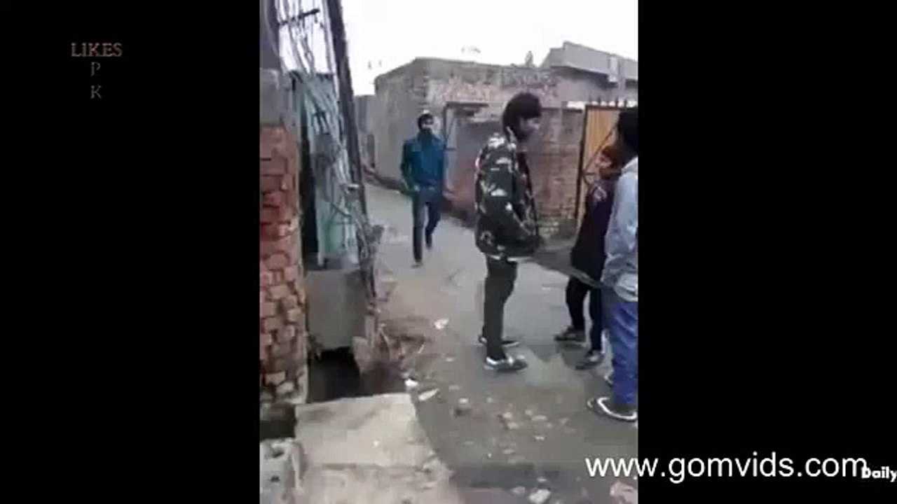 440 Volt prank by pakistani