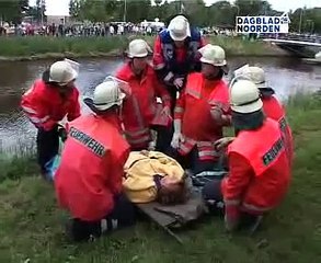 Veel publiek bij rampenoefening in Rhederbrug