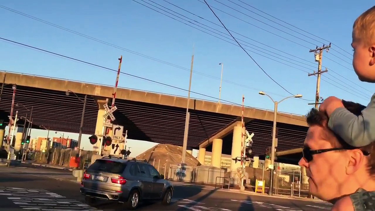 Папа, баум, Динь, Динь, Динь