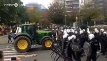 Bruxelles : Tracteurs vs Police