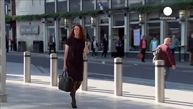 Assolta dallo scandalo del gruppo Murdoch, torna al lavoro Rebekah Brooks