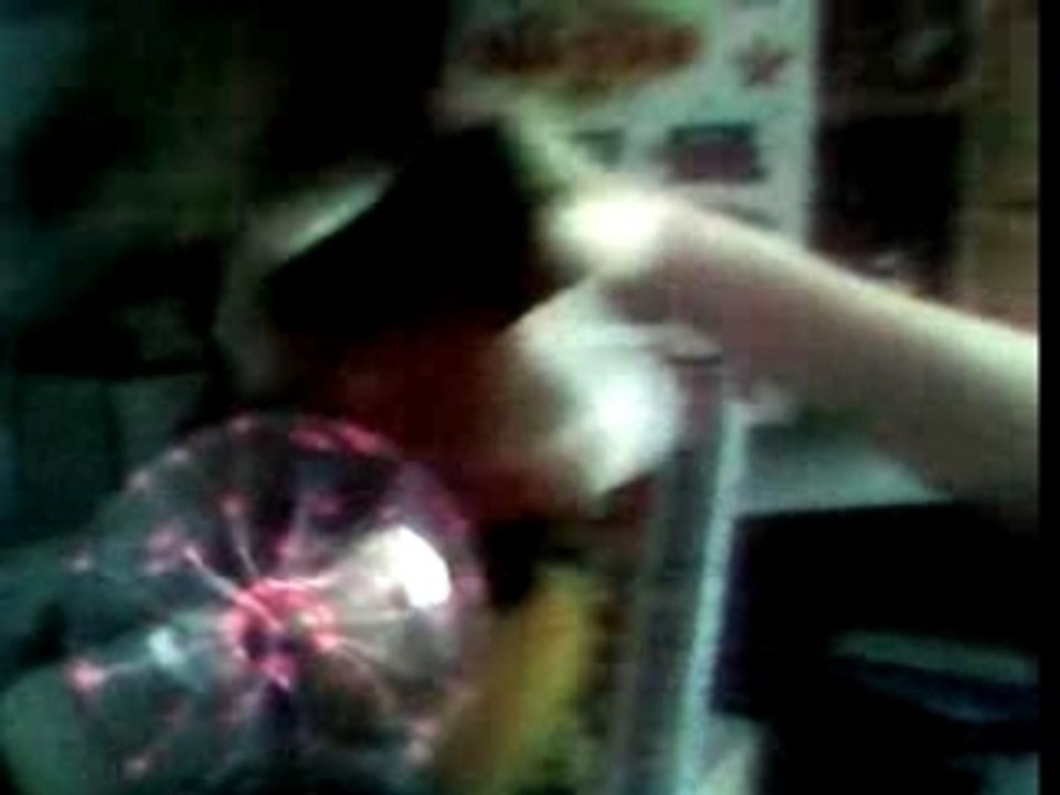 Miké en boite de nuit