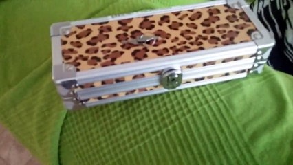 How to open Vaultz lockbox pencil case