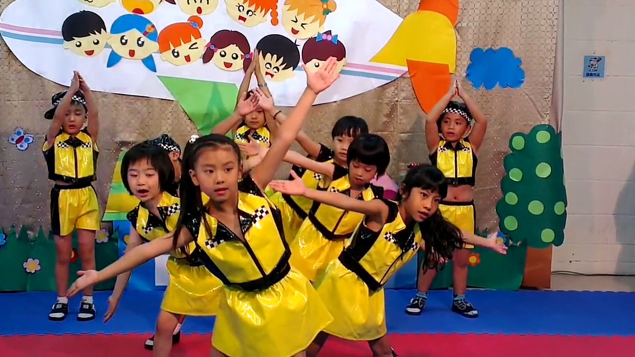 軍軍幼稚園畢業跳舞表演(不要不要)