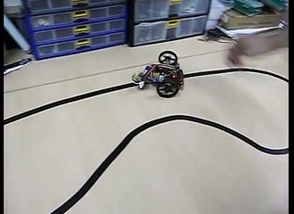 Line follower Robot based on FPGA