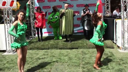 Latino (International). Street dancers. Mariahilfer Straße. Vienna Guides by RussianAustria (FHD)