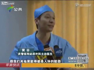 Mother cries after 18 yo son's testicle breaking out of scrotum for 7 hours