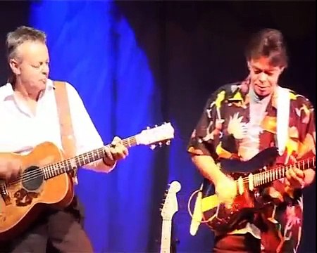 Tommy Emmanuel, Phil Emmanuel - Europa (Santana)