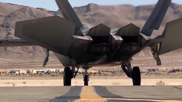 USAF F-22 RAPTOR Stealth Fighter Amazing SUPERMANEUVERABILITY Demo