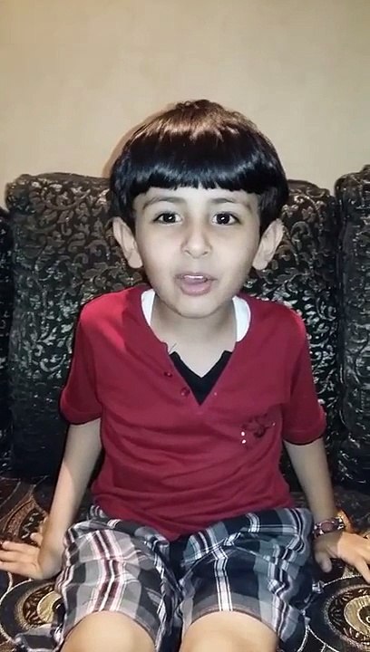 Saudi Kid sing BAHAY KUBO philippine kid song..