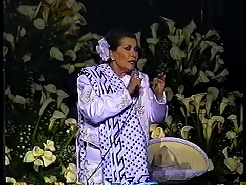 Lola Beltrán en Bellas Artes -CON MIS PROPIAS MANOS-, 1990..VOB