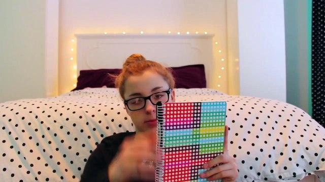 Airplane Essentials/ Whats in My Travel Bag!